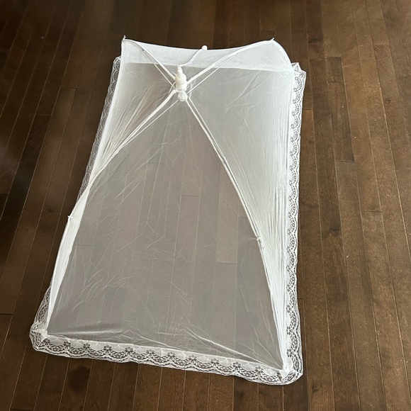 6 piece multi-size mesh food tent - Picture 3 of 8